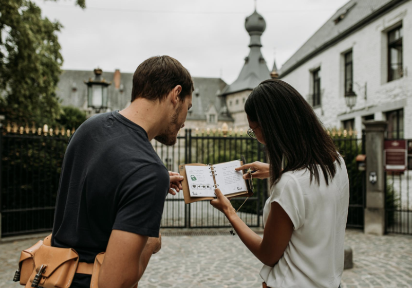Detail van het spel "Le Secret de Chimay" : de spelers ontdekken tijdens hun zoektocht het kasteel van Chimay