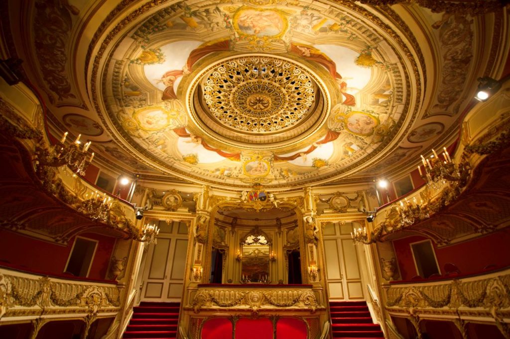 Concerts dans le théâtre du Château de Chimay